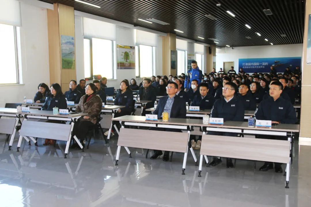 腾博会生物正月初八开门红