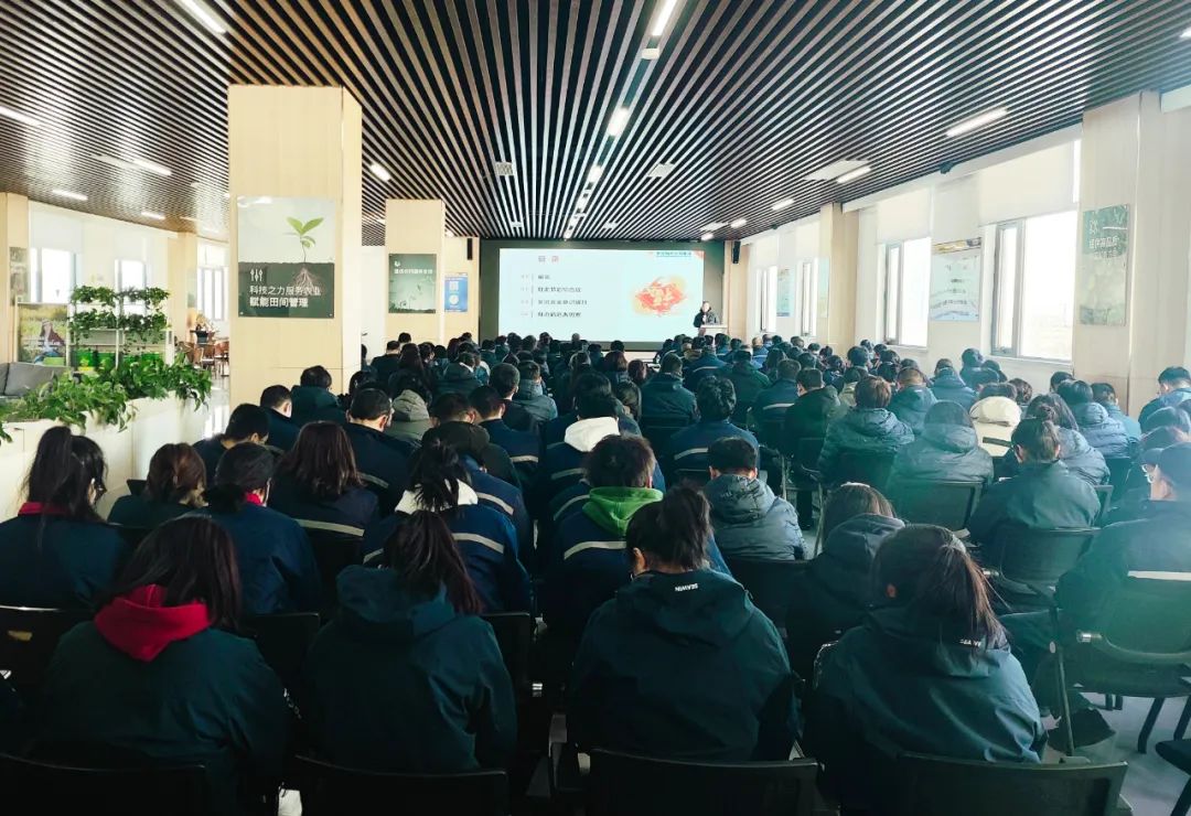 腾博会生物正月初八开门红